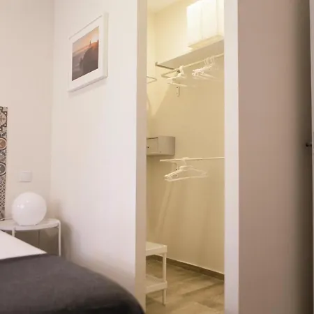 Padre Damian Apartment Valencia