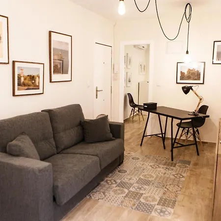 Padre Damian Apartment Valencia